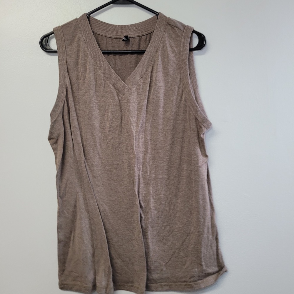 A New Day Brown‎ V-Neck Tank Top Sleeveless Knit Shirt XL Lightweight Soft